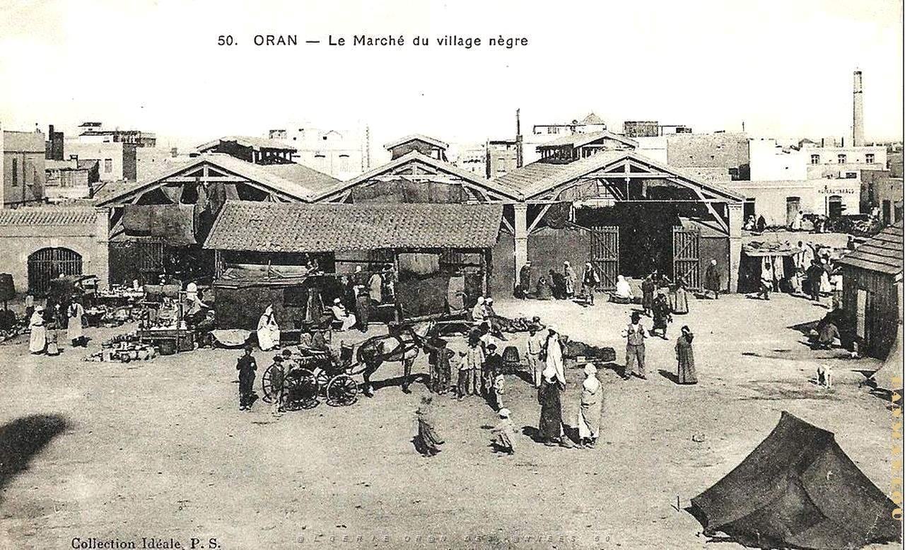 CA a- 214- Village negre.jpg